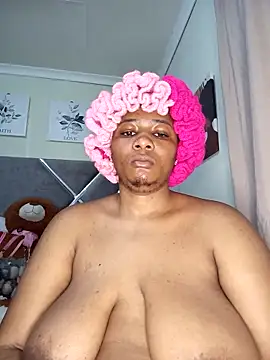 CocoBootyyy online show from 10/11/25, 06:39