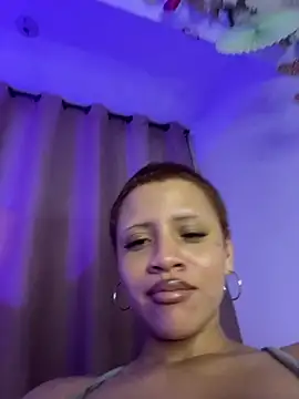 Snapshot of Charlotee_ chatting on 02/22/25, 06:50 Charlotee online show from 02/22/25, 06:50