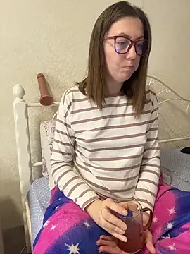 BeatriceTender online show from 02/19/26, 06:59