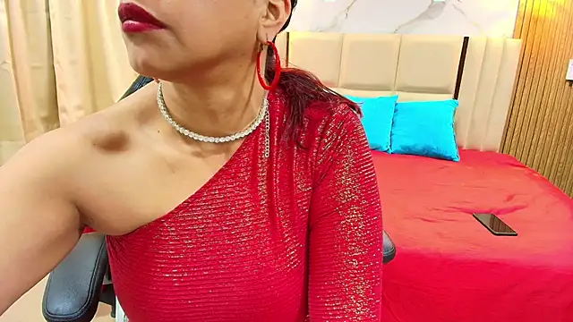 Anabella Thompson online show from 04/17/26, 11:35