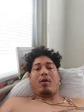 Warlock19975 online show from 01/29/25, 01:49