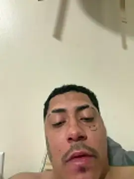 yuricosta1 online show from 03/27/26, 06:52