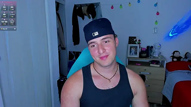 liam oficial02 online show from 01/11/25, 06:03