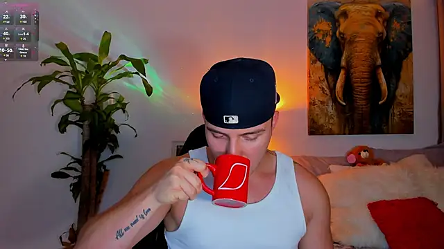 liam oficial02 online show from 03/08/25, 04:45