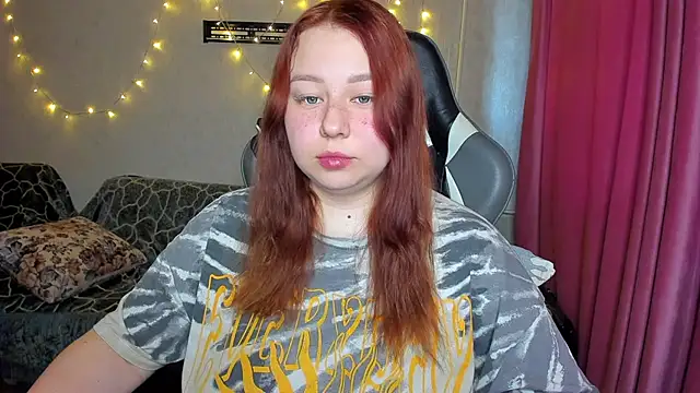 Milafoxxxy online show from 09/29/25, 09:58