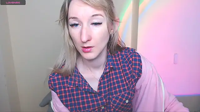 AmandaSell online show from 06/03/26, 06:49