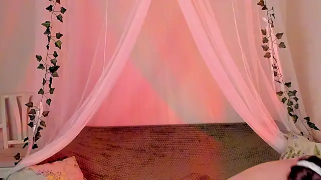 MishkaMe online show from 12/30/24, 06:05