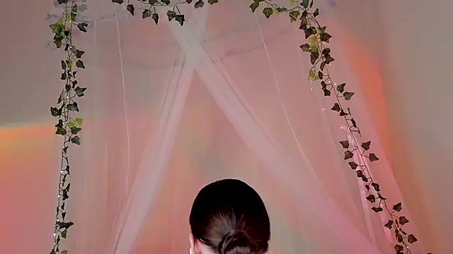 MishkaMe online show from 02/08/25, 03:42