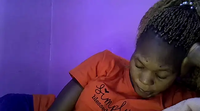 Cute tamara online show from 12/19/24, 02:02