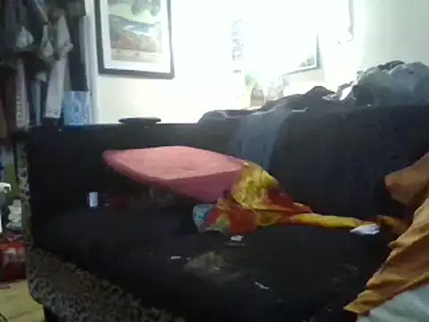 Snapshot of den-rock4u chatting on 12/07/24, 08:05 den-rock4u online show from 12/07/24, 08:05