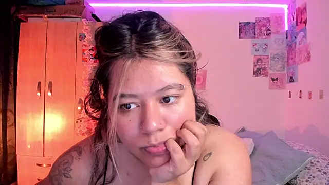 StephaniFox online show from 03/08/25, 01:39