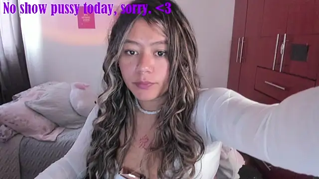 StephaniFox online show from 09/18/25, 05:48