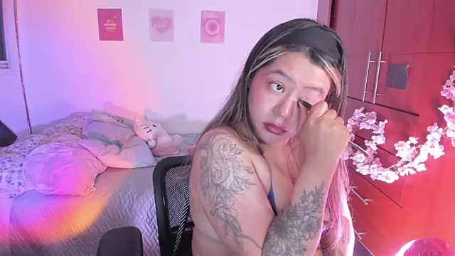 StephaniFox online show from 09/23/25, 11:08