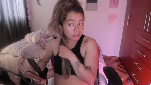 StephaniFox online show from 03/04/26, 07:53