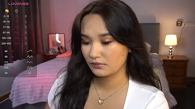 immahawaii online show from 12/19/24, 03:18