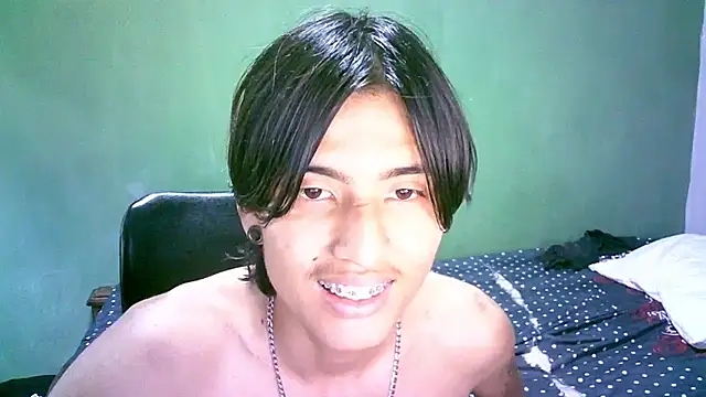 Snapshot of Luchitodiaz6969 chatting on 09/12/25, 06:30 Luchitodiaz6969 online show from 09/12/25, 06:30