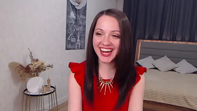 Snapshot of SusanMorado chatting on 02/17/25, 04:04 SusanMorado online show from 02/17/25, 04:04