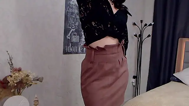 Snapshot of SusanMorado chatting on 03/02/25, 04:53 SusanMorado online show from 03/02/25, 04:53