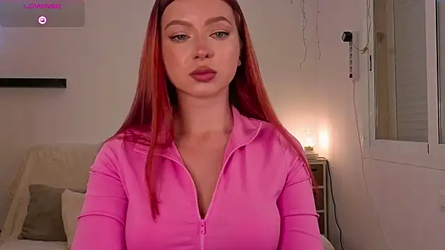 Karinchik  online show from 12/15/25, 09:41