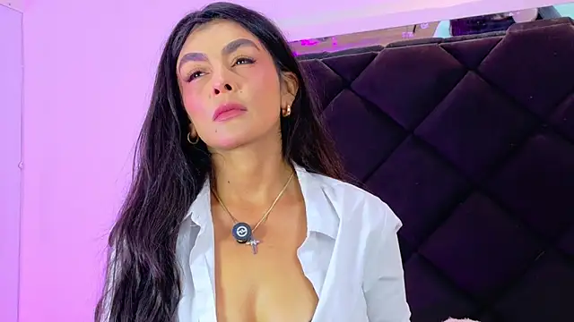 Holly Brensonexx  online show from 03/11/26, 12:33