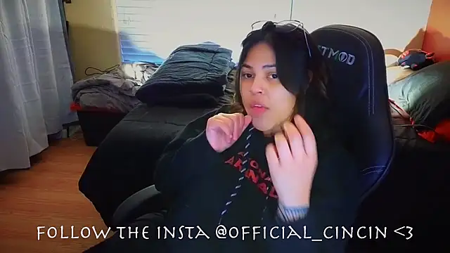 miacanela xo online show from 02/17/25, 12:54