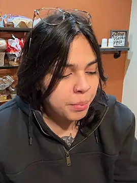 miacanela xo online show from 03/08/25, 02:45