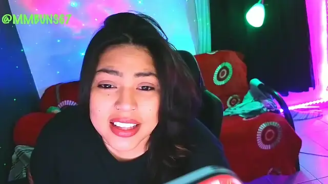 miacanela xo online show from 10/10/25, 11:37