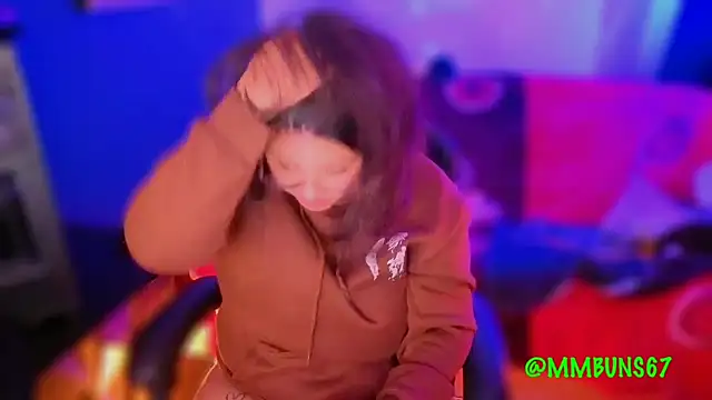 miacanela xo online show from 10/21/25, 01:17