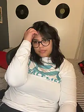 Snapshot of miacanela_xo chatting on 04/26/26, 01:58 miacanela xo online show from 04/26/26, 01:58