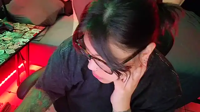 Snapshot of miacanela_xo chatting on 07/02/26, 03:23 miacanela xo online show from 07/02/26, 03:23
