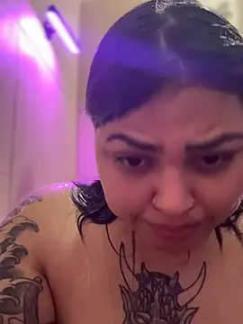 Snapshot of miacanela_xo chatting on 07/24/26, 03:04 miacanela xo online show from 07/24/26, 03:04
