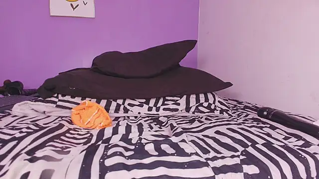 vale ross  online show from 03/14/25, 09:14