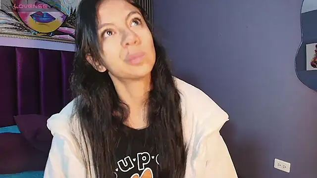 Tamaraakins online show from 10/07/25, 01:08