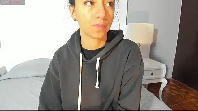 Tamaraakins online show from 11/10/25, 12:26