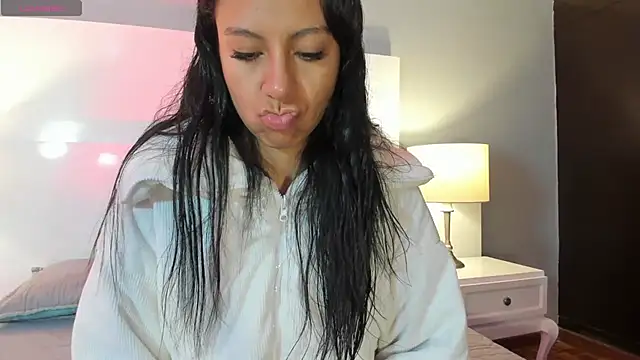 Tamaraakins online show from 11/16/25, 12:55