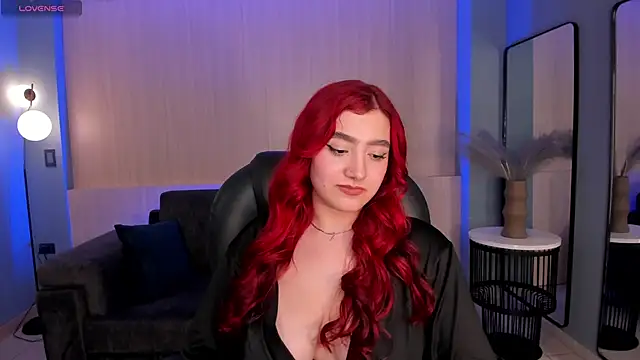 ViolettCastel online show from 02/19/25, 01:29