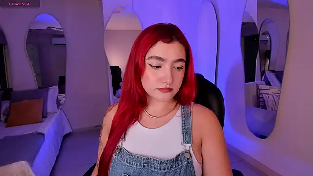 ViolettCastel online show from 10/01/25, 06:58