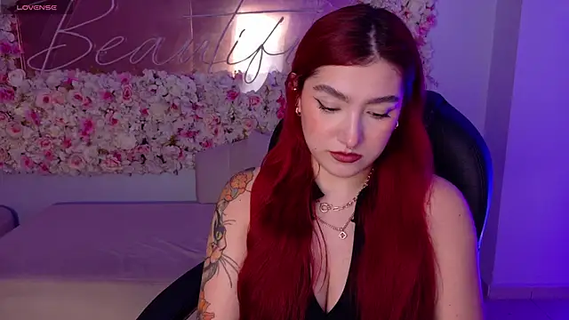 ViolettCastel online show from 01/17/26, 06:33