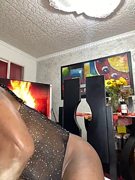 sweetsarabig22cm online show from 11/18/25, 12:31