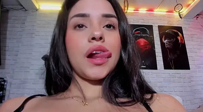 Kimmymadison- online show from 02/16/25, 08:21