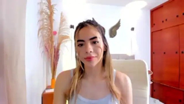 Nathaly-sky online show from 02/06/26, 09:23