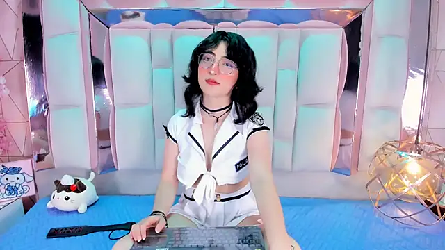 SaraMartini1 online show from 09/20/25, 06:03