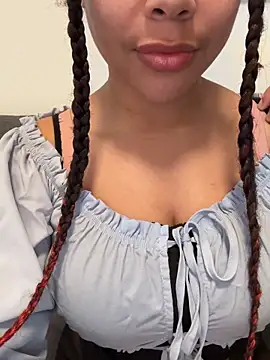 HaileyDiana online show from 03/17/26, 11:30