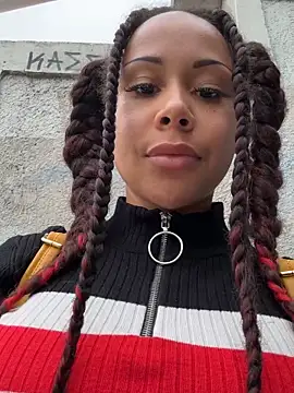 HaileyDiana online show from 03/18/26, 03:04