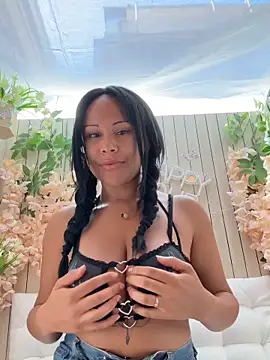 HaileyDiana online show from 06/29/26, 08:09