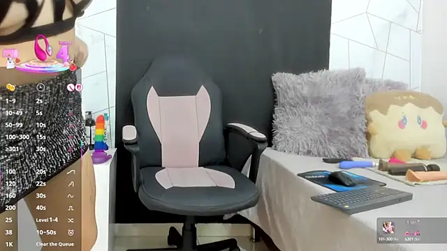 galatea rous online show from 09/28/25, 07:41