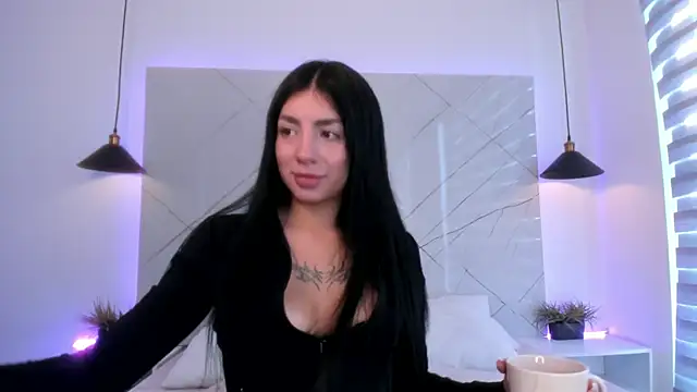 Snapshot of ANTONELLA__ROUSE_ chatting on 07/12/26, 11:56 ANTONELLA ROUSE online show from 07/12/26, 11:56