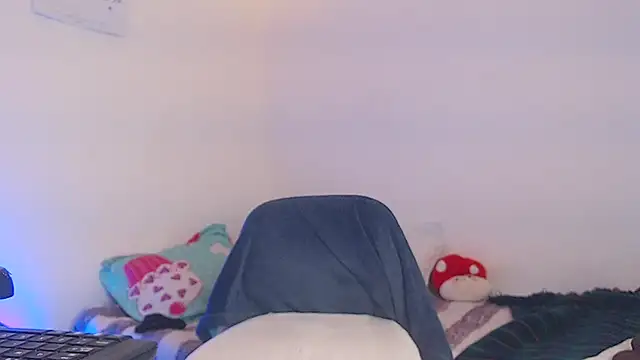 Ahlya online show from 11/22/25, 11:26