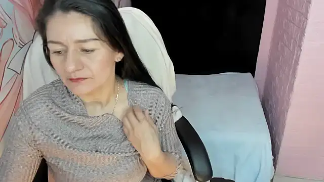 AllysonMilf69 online show from 10/05/25, 03:10