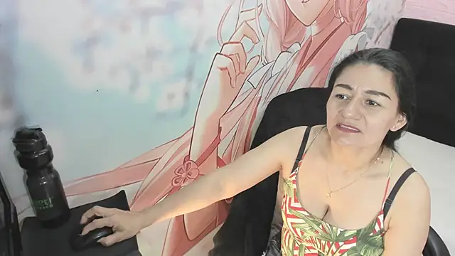 AllysonMilf69 online show from 05/07/26, 02:33
